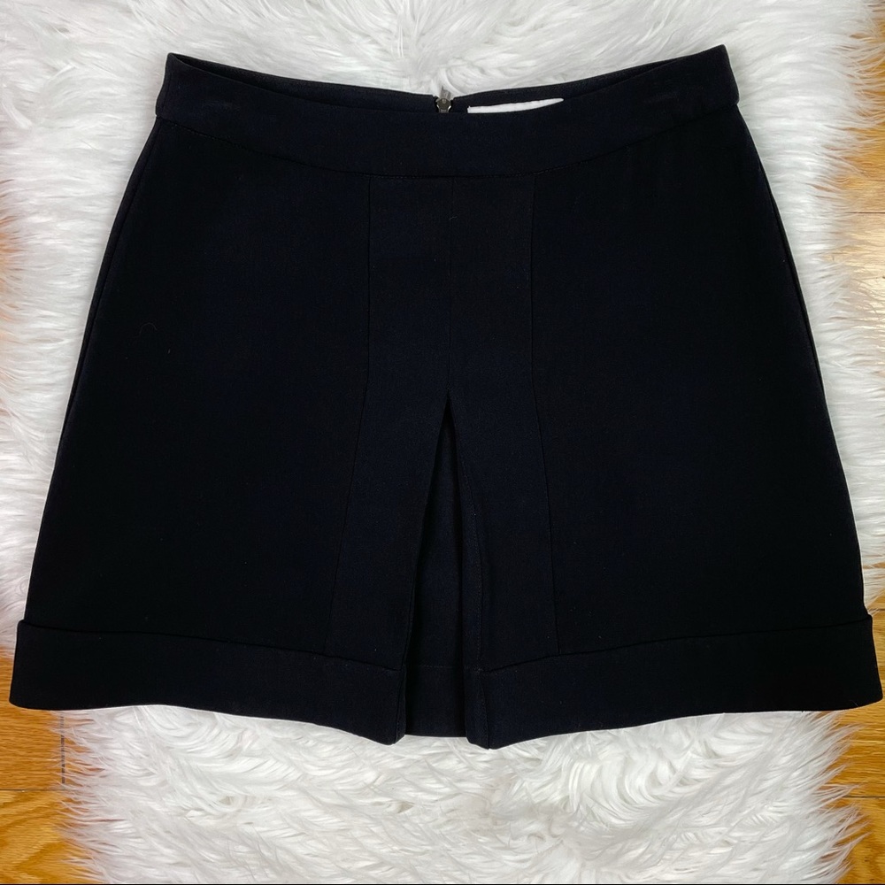 RO & DE Inverted Pleat Black Mini Skirt